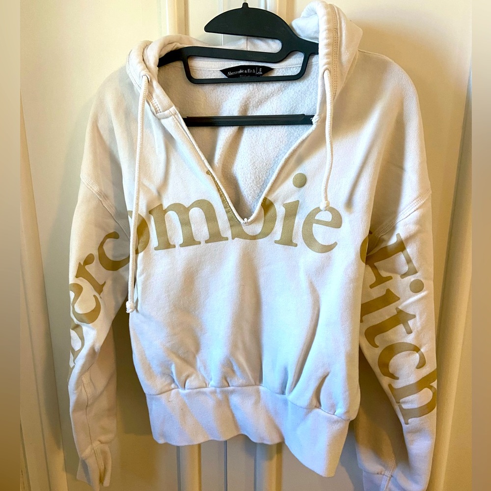 Abercrombie & Fitch v neck crop sweatshirt